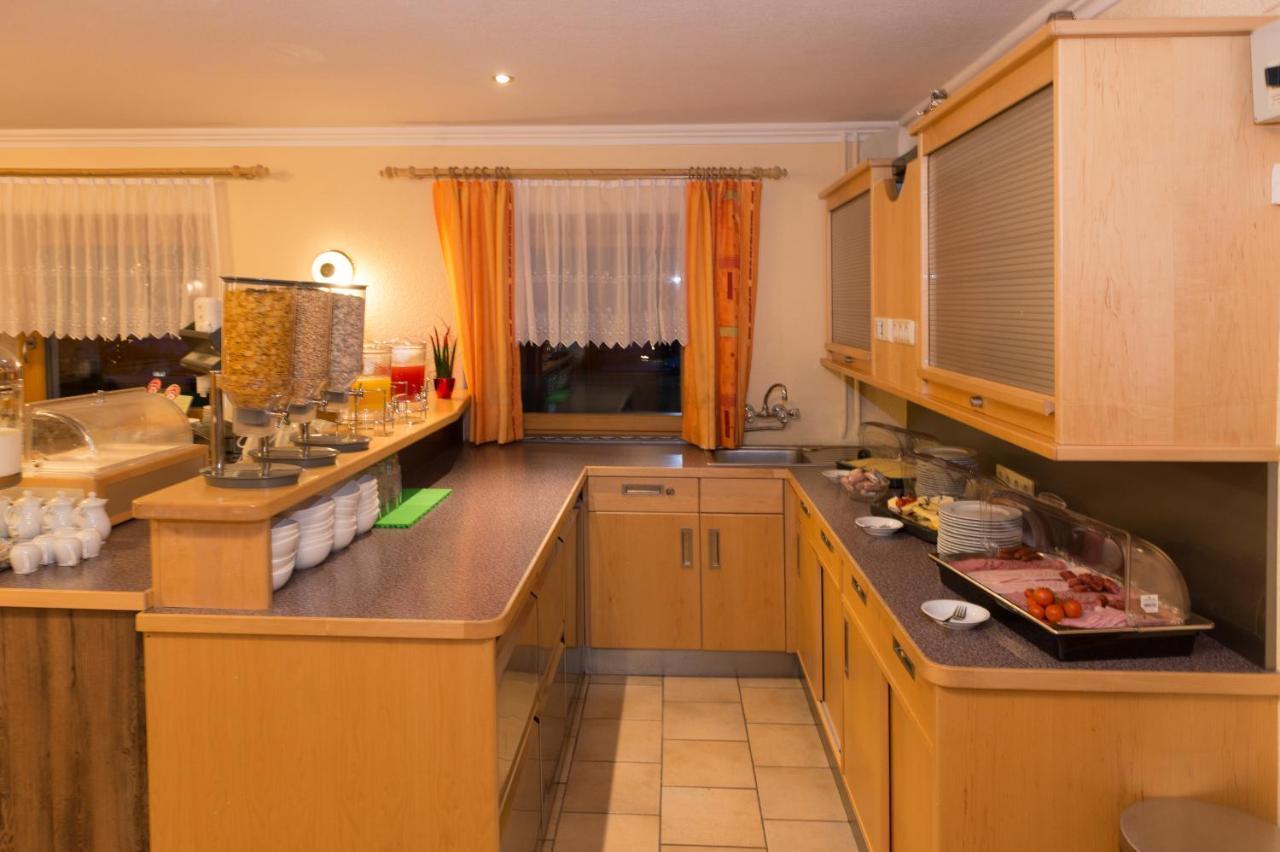 Eibinghof Bed & Breakfast & Swim Saalbach-Hinterglemm Exterior photo