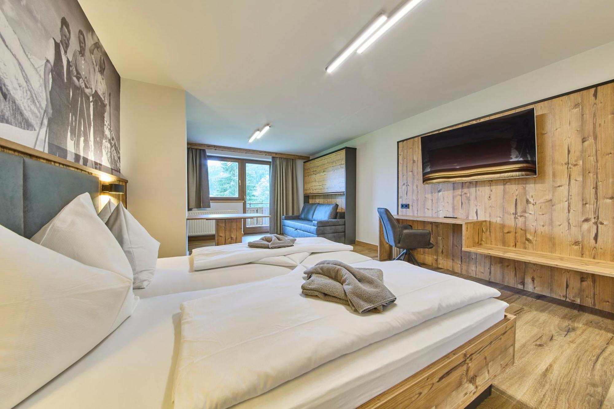 Eibinghof Bed & Breakfast & Swim Saalbach-Hinterglemm Exterior photo