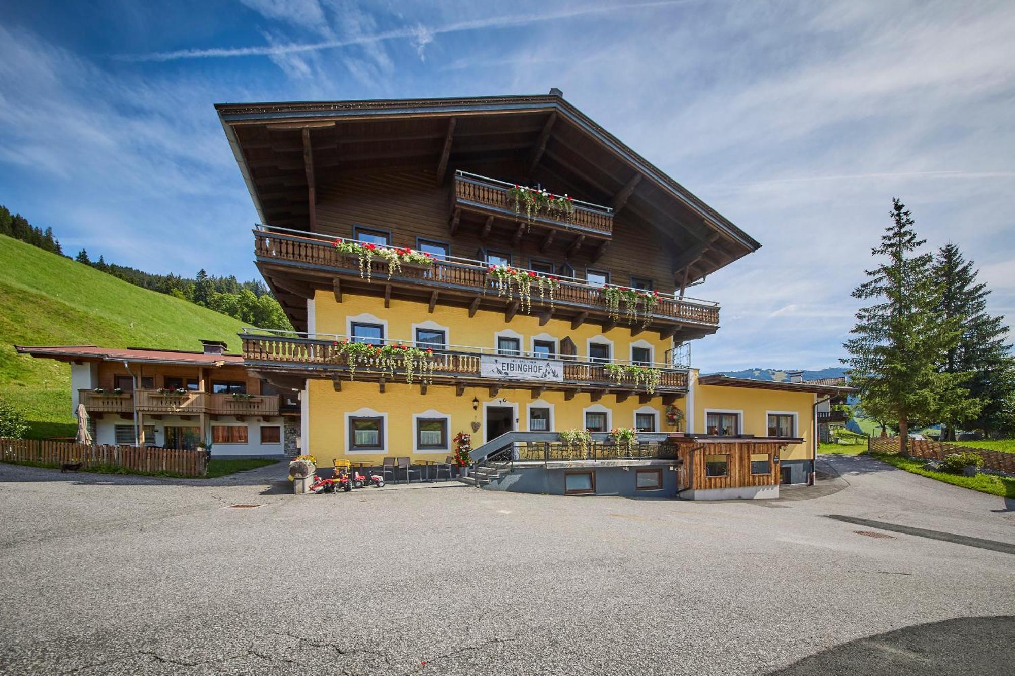 Eibinghof Bed & Breakfast & Swim Saalbach-Hinterglemm Exterior photo